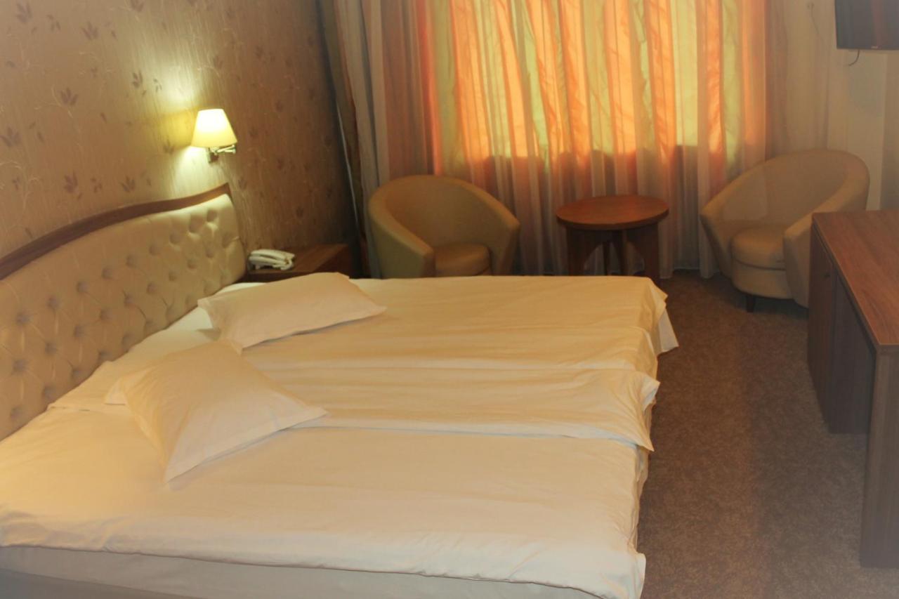 Hotel Crisalpin Poiana Brasov Eksteriør billede
